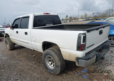 2003 Chevrolet Silverado 2500Hd Ls из США, поврежденный, VIN 1GCHK23153F110718